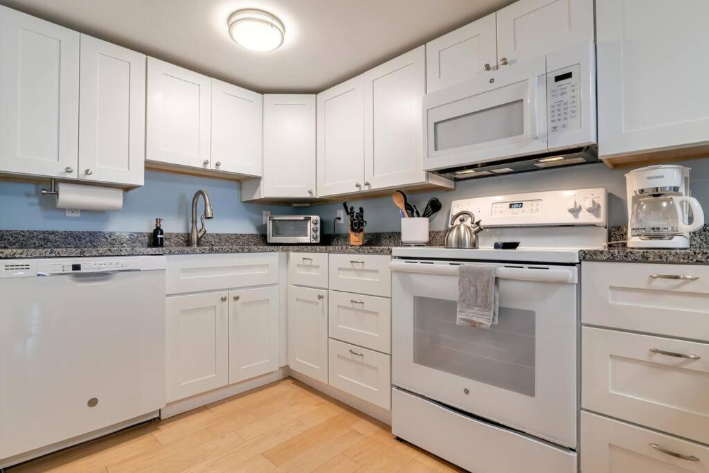 2Br Apt W/ 3 Min Walk To Downtown Swh - Low Tide Southwest Harbor Zewnętrze zdjęcie